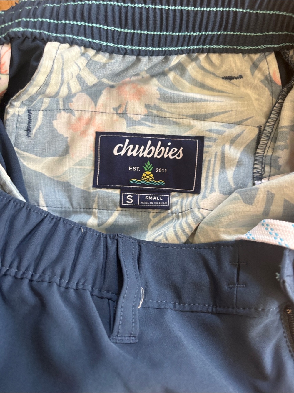 Chubbies Small Navy Drawstring Pants - Picture 2 of 8